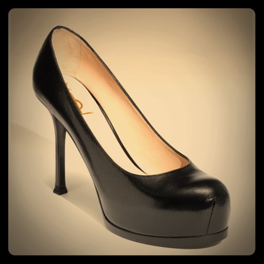 🎉HP🎉 Yves Saint Laurent Tribute Two Platforms